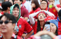 붉은악마, 홍명보에 끝까지 팬 조롱…이제 축구계 발을 끊어라